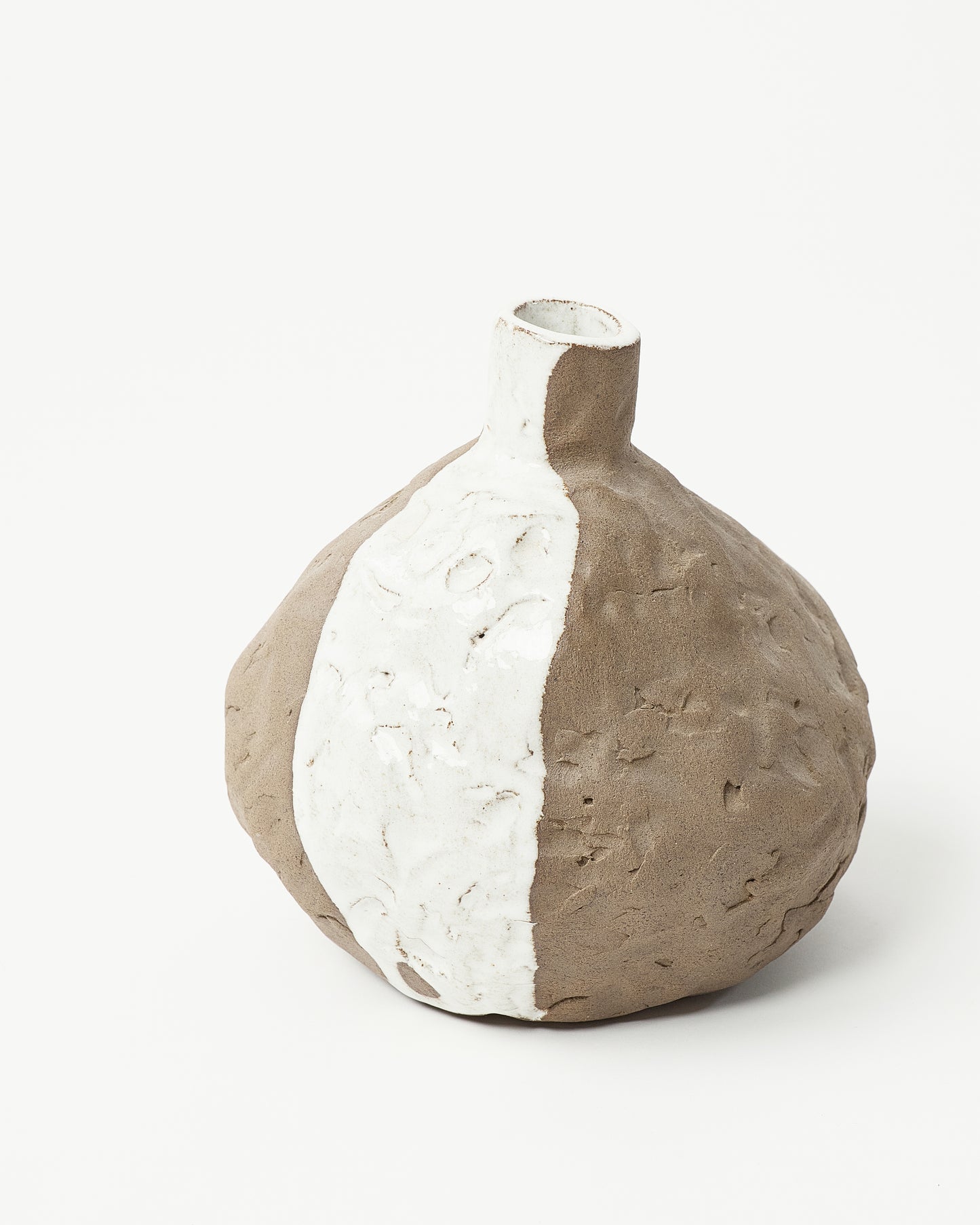 Hand made ceramic art with white detail curated by Rezort