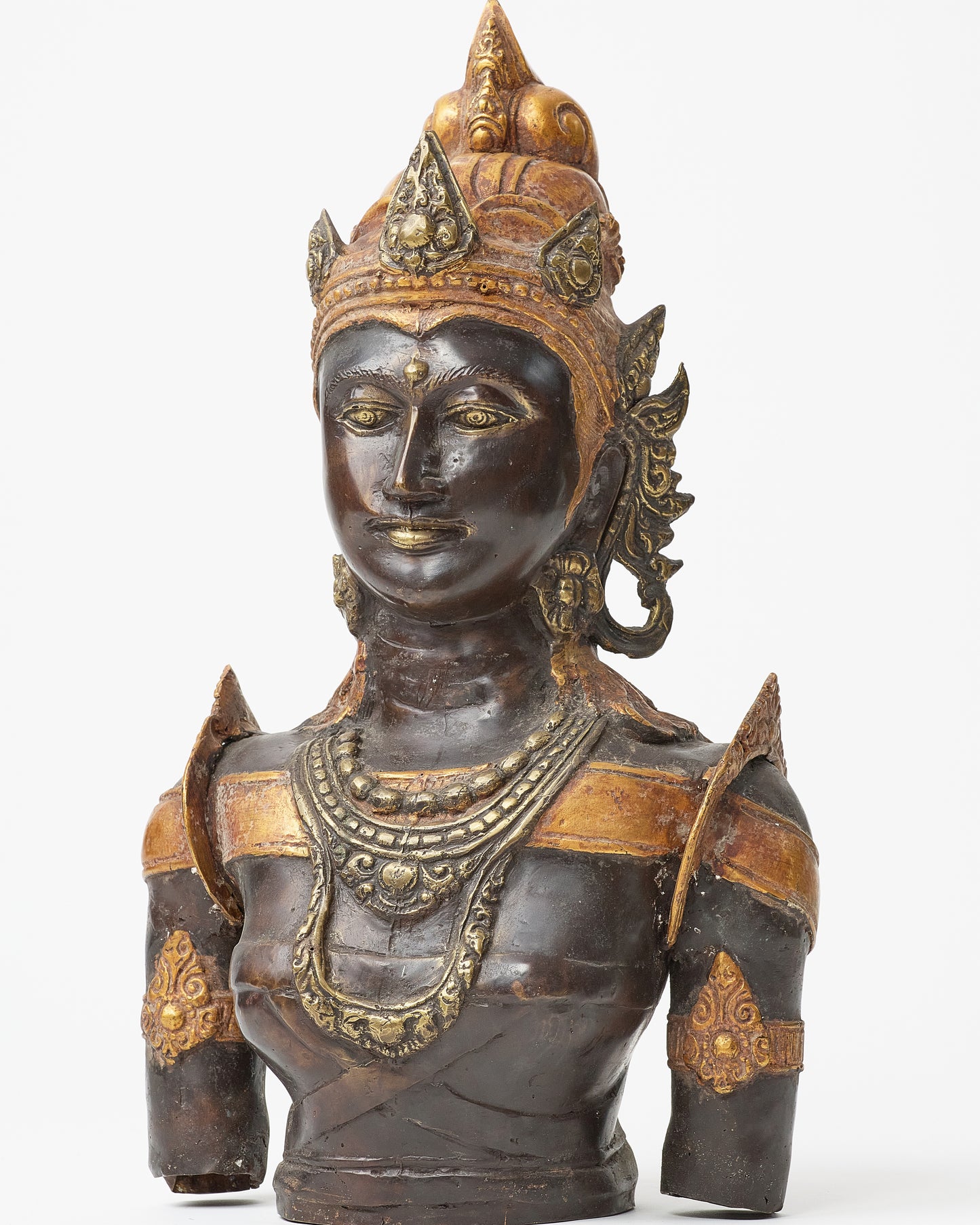 Balinese Serenity: DIOSA Bronze Bust Statue