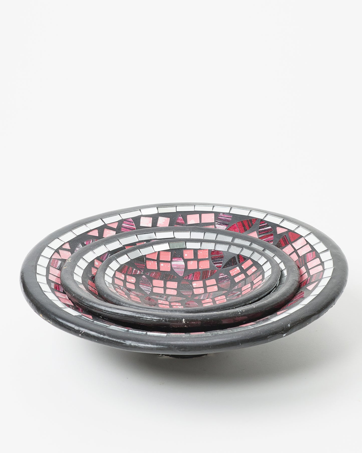 "Ravishing Mosaic Trio: Designer Plates in Black and Pink Hues"