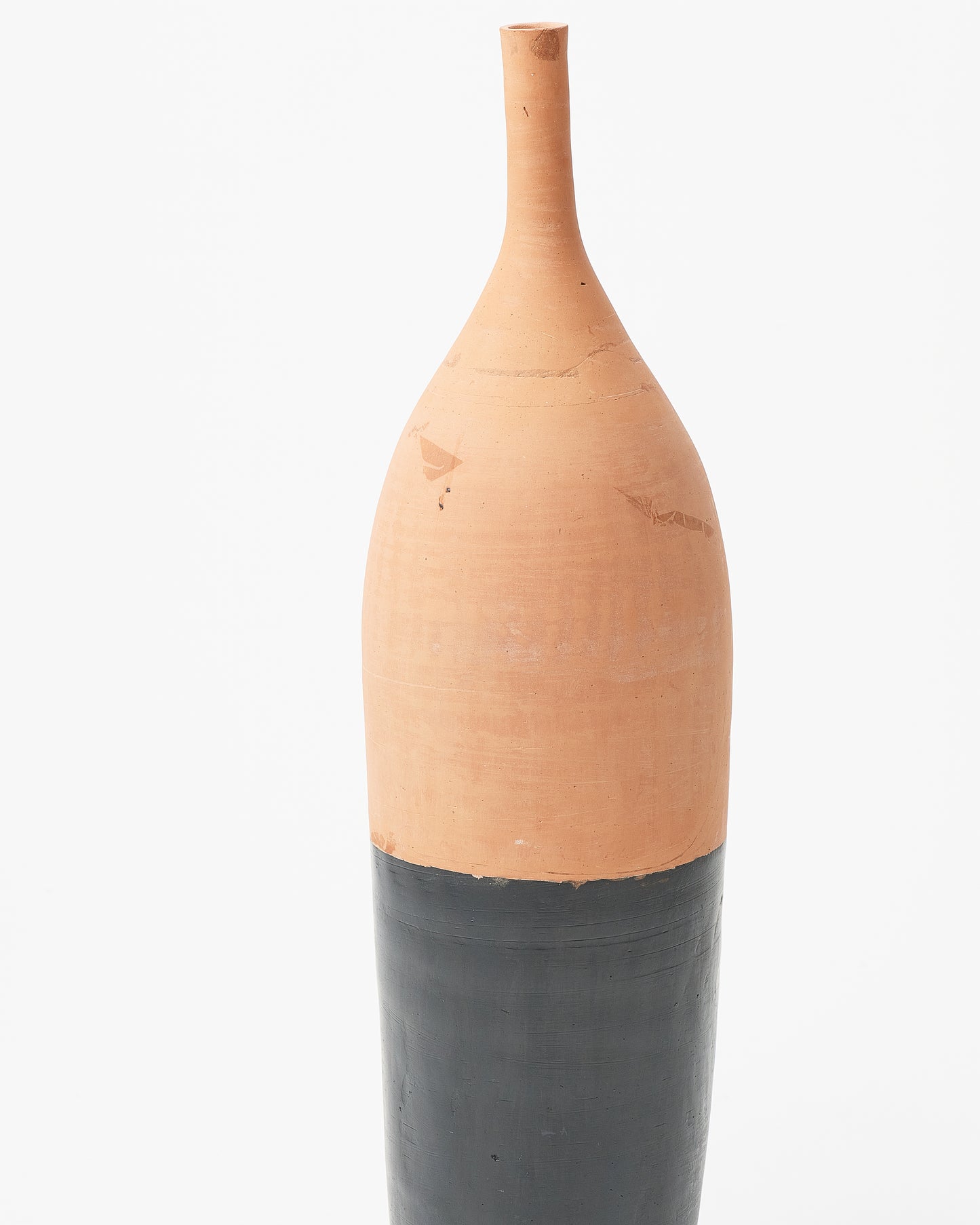 Handmade Bicolor Ceramic Vase - Black and Terracotta