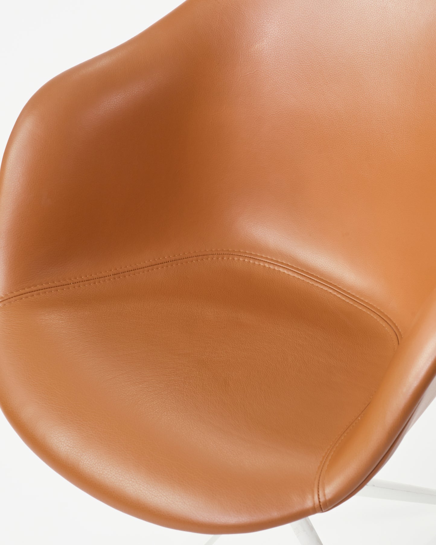 Soft Swivel Leather Chair by Bo Concept