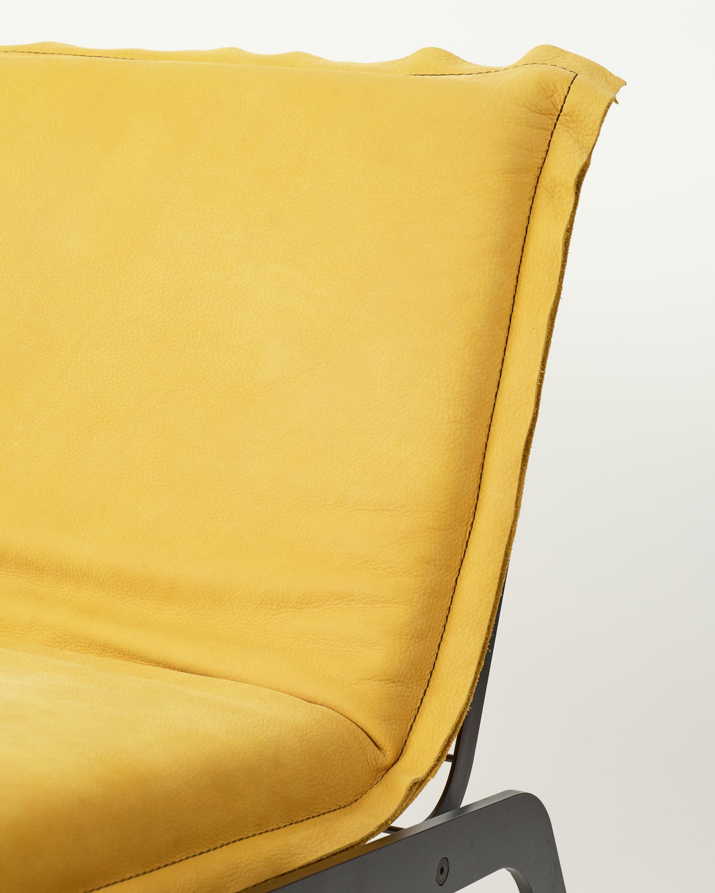 TLV Lounge Chair by Tomer Nachshon