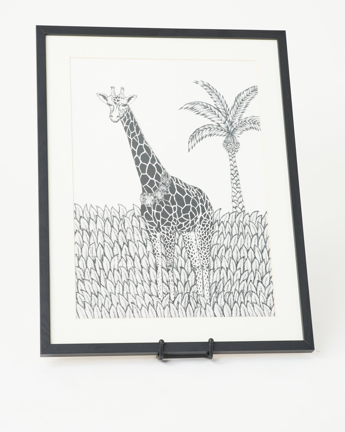 Elegant Black-Framed Artwork: Giraffe in Adornments